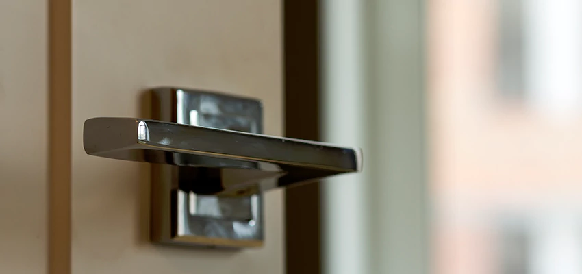 Door Lever Knob Repair in Porterville, California